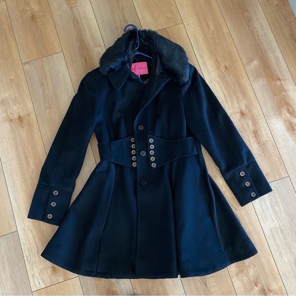 BETSEY JOHNSON TRENCH COAT